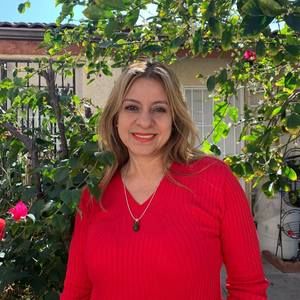 Meet your Posher, Lupe